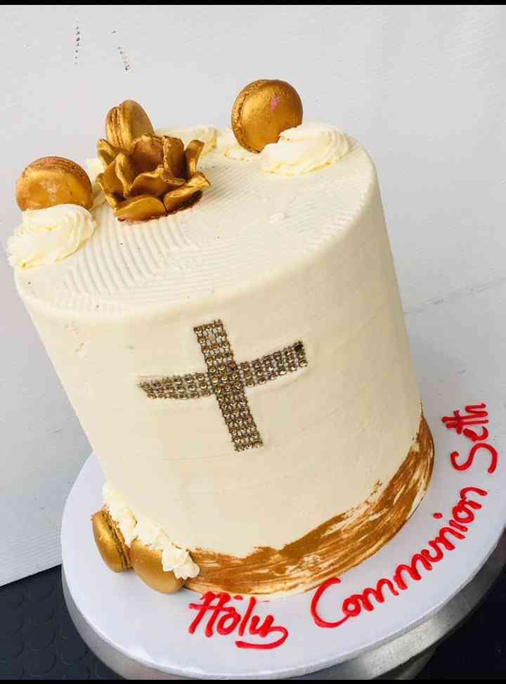 CREAMY BAPTISM CAKE 