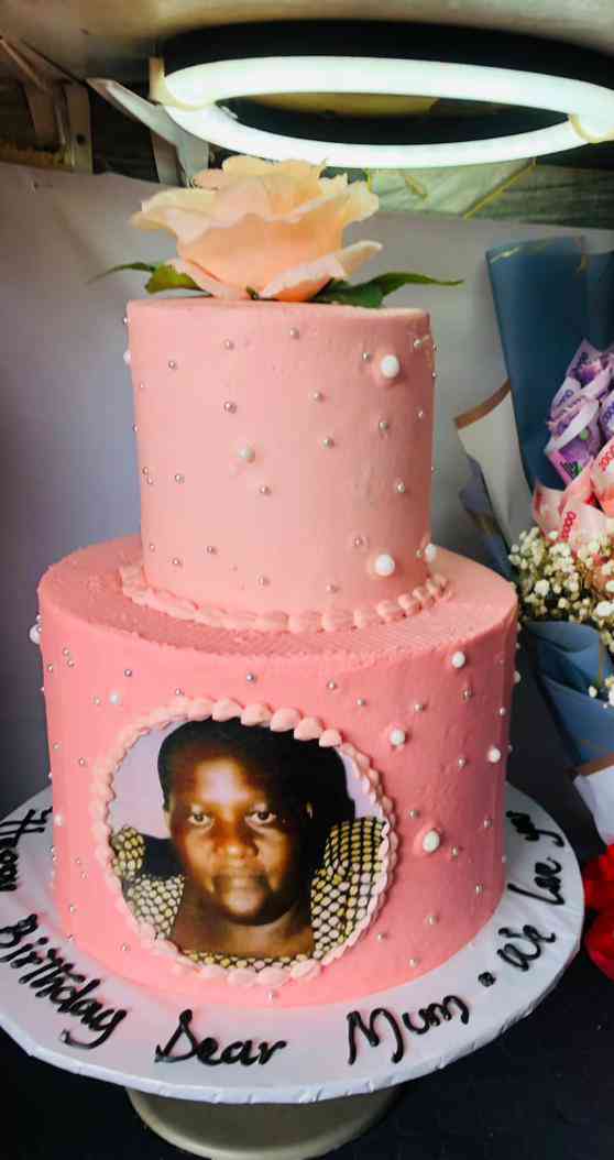 PEACH EDIBLE TIER CAKE 