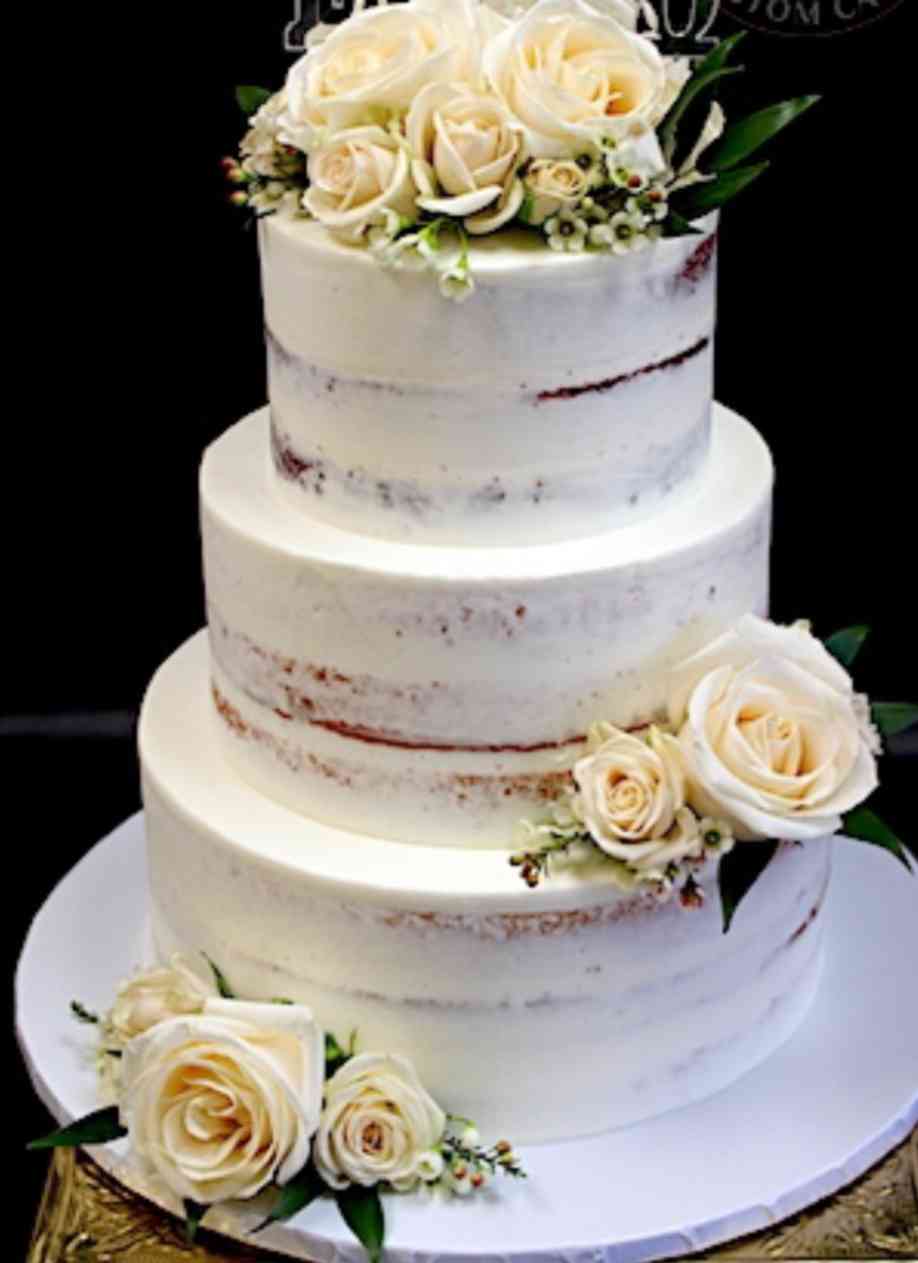 WEDDING NAKED CAKE 1