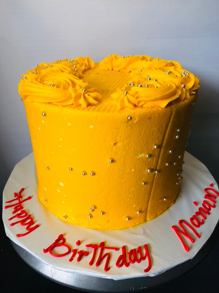 YELLOW BABY SHOWER CAKE 