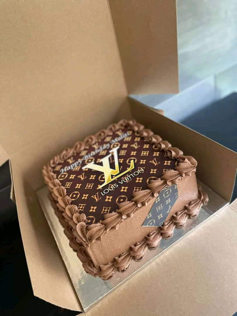 RECTANGLE LOUIS VUITTON 