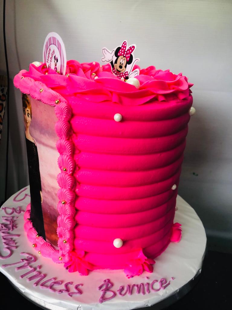 PRINCESS BABY SHOWER CAKE 