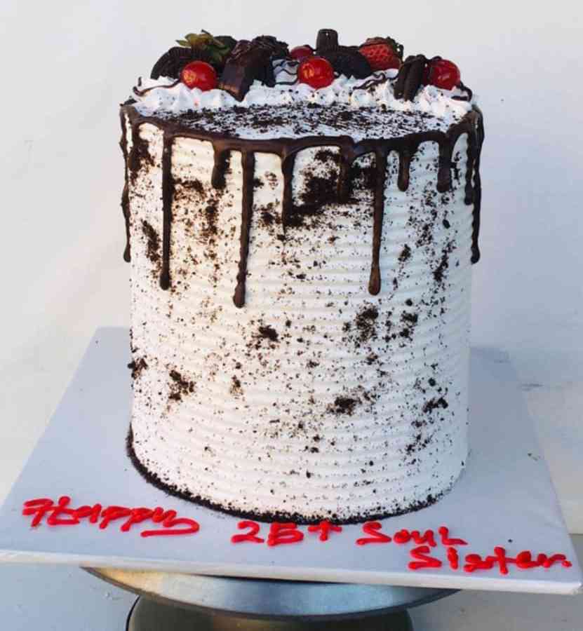 DELICIOUS BLACK FOREST CAKE 