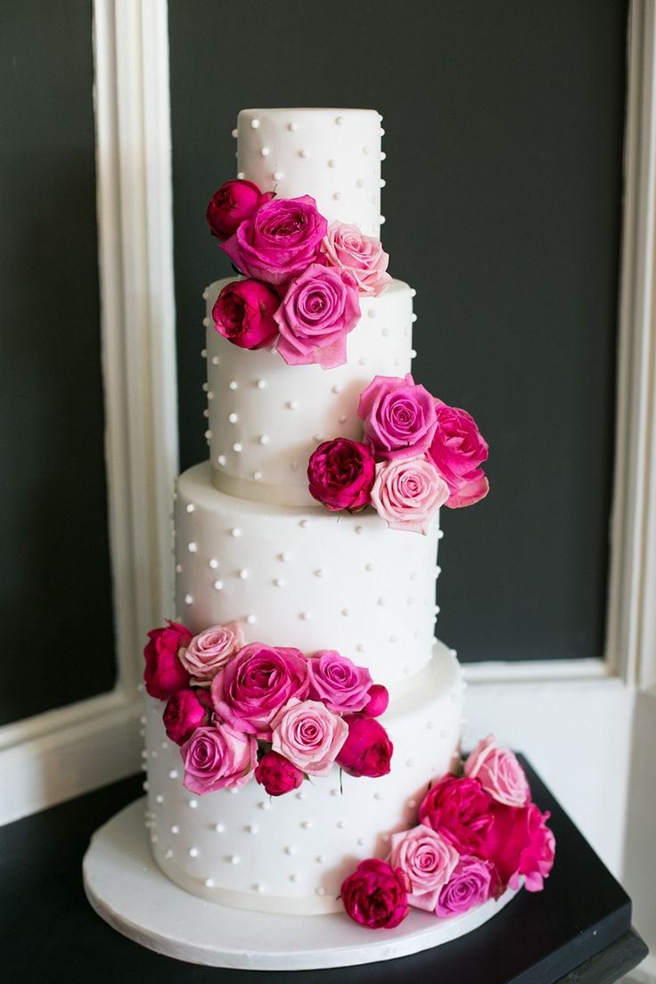 WHITE AND PINK FLORAL WEDDING CAKE 