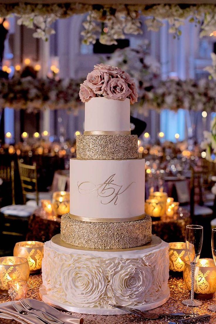 GLITTERED FLORAL WEDDING CAKE 