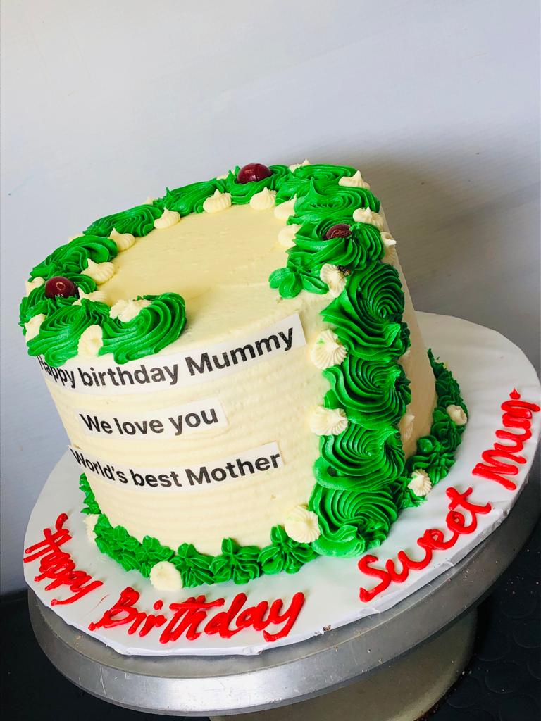 GREEN FLORAL EDIBLE CAKE 