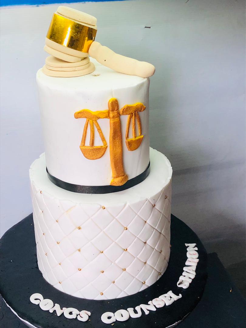 GRADUATION 2 TIER CAKE ..K