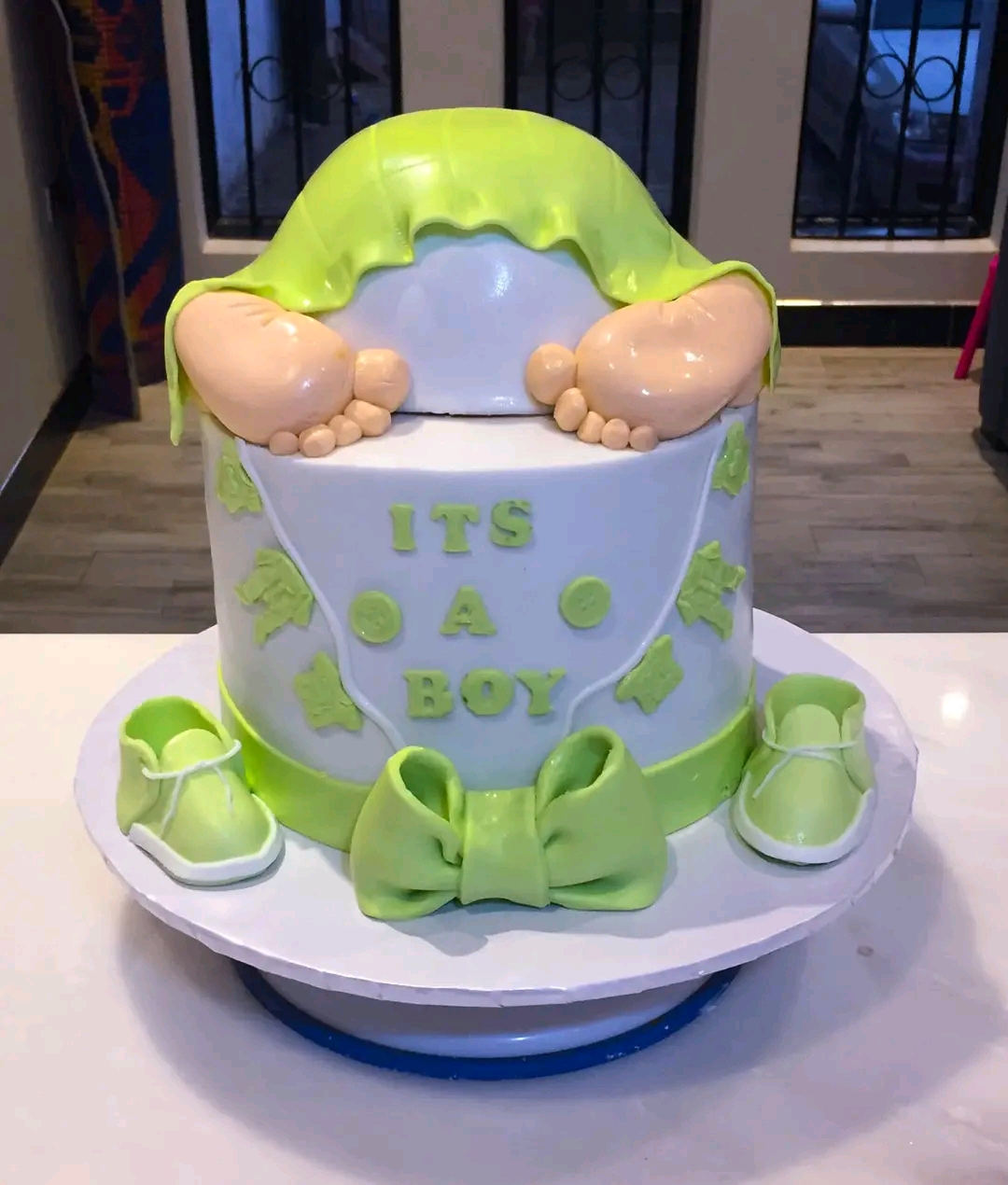 GREEN WRAPPED BABY SHOWER CAKE 