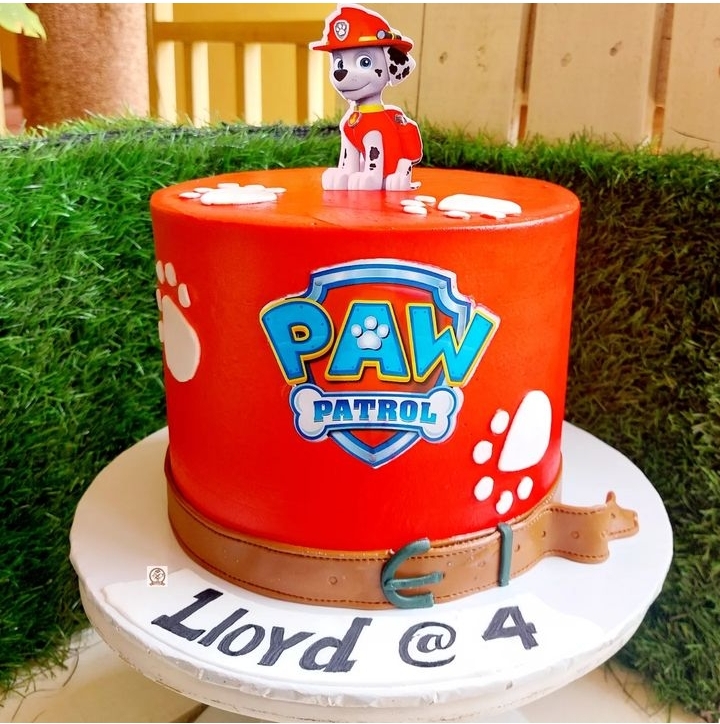 RED PAW PATROL CHARACTER CAKE 