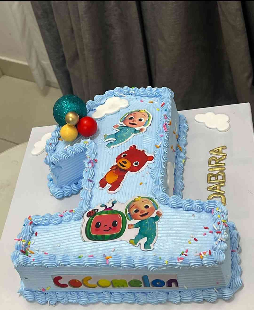 NUMBER 1 COCO MELLON CAKE