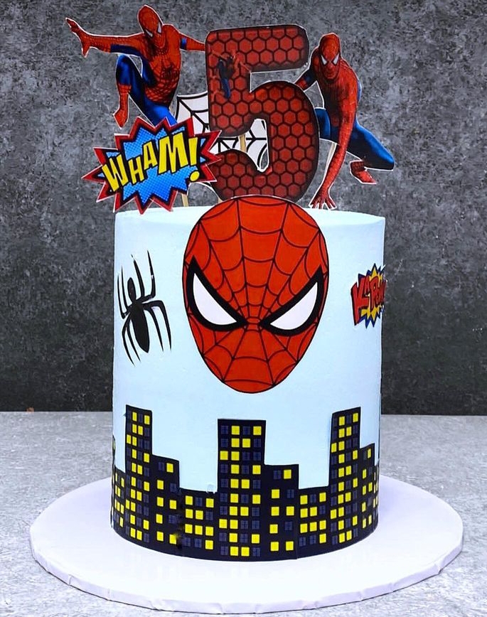 SPIDERMAN CHARACTER CAKE H