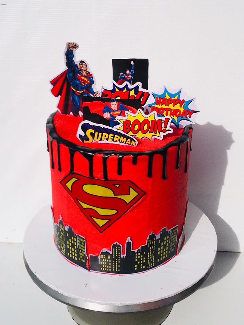 SUPERMAN CAKE THEME 2738