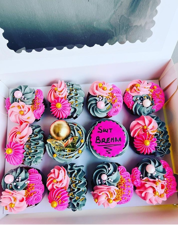 BRENDA CUPCAKES 