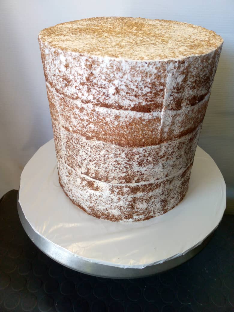 NAKED FRUIT CAKE 