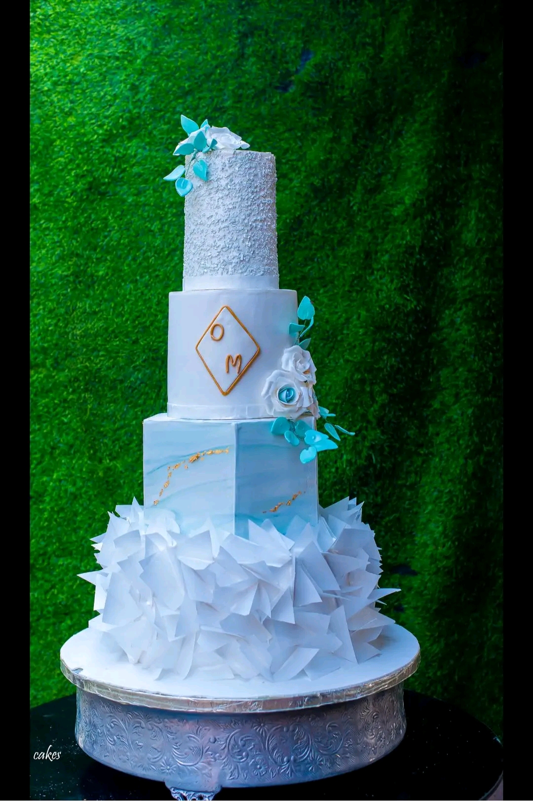 SKY BLUE MARBLE WEDDING CAKE 