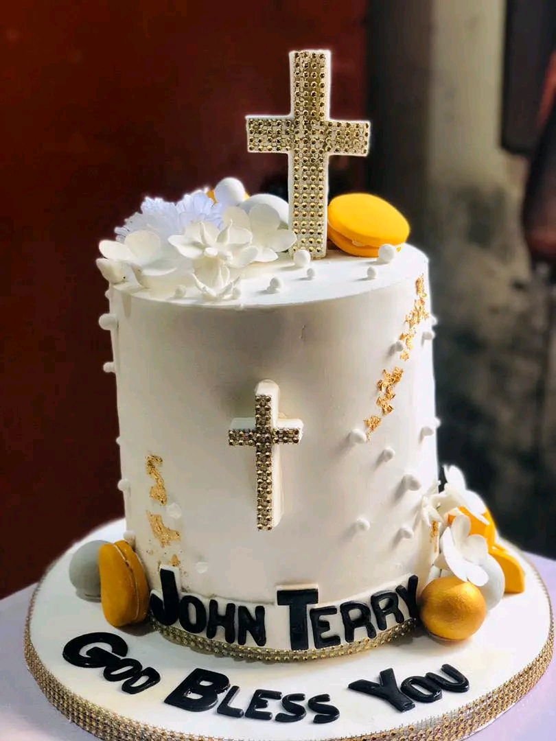 CHRISTENING BAPTISM CAKE