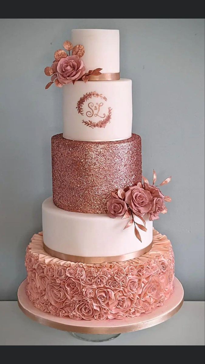 S&L GLITTERING WEDDING CAKE 