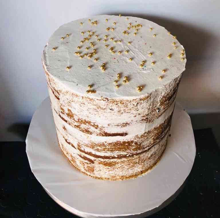NAKED YUMMY BIRTHDAY CAKE 