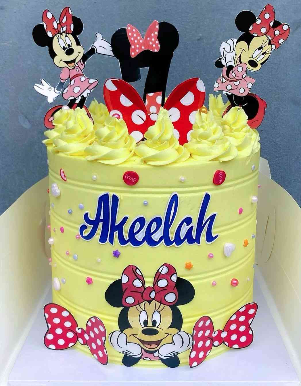 AKEELAH  MICKEY MOUSE CAKE 