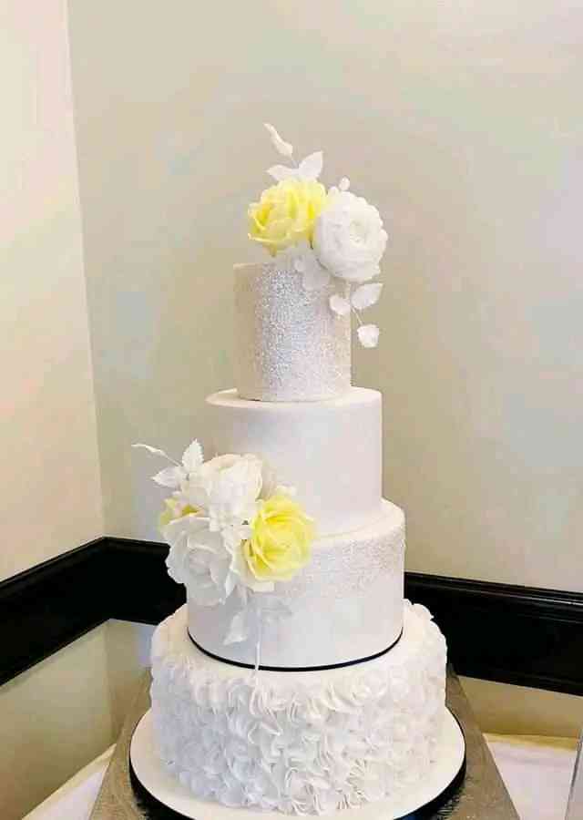 FABULOUS WEDDING CAKE 
