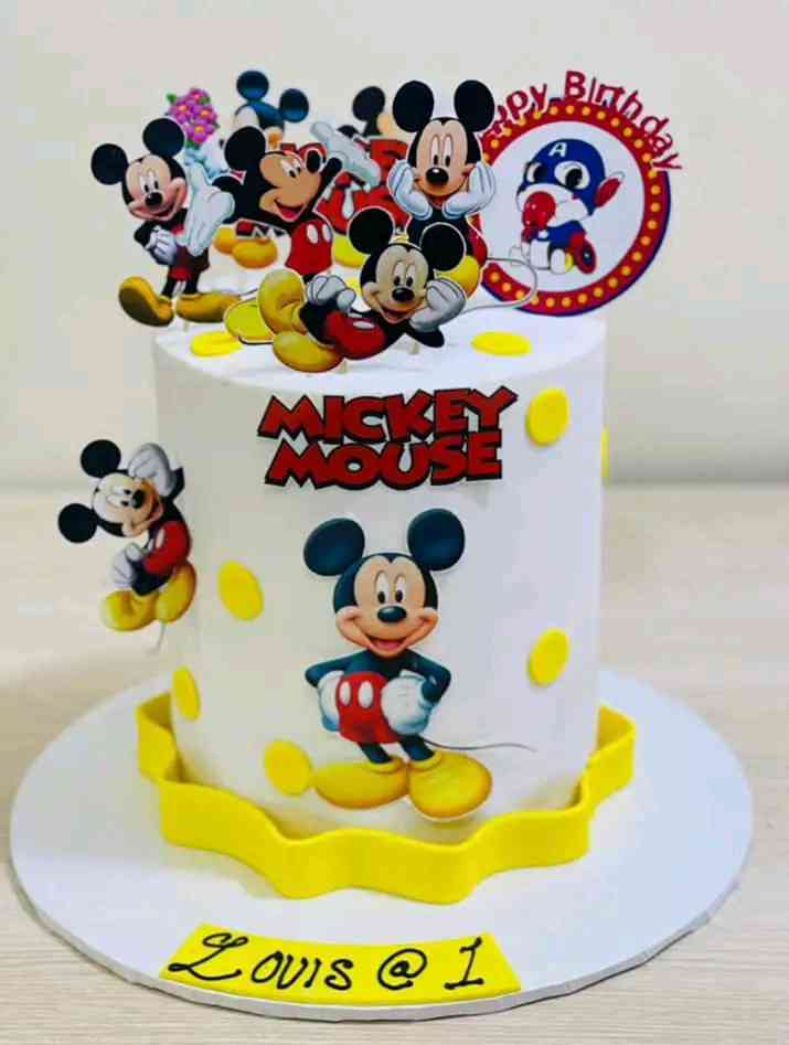 MULTIPLE MICKEY CHARACTER CAKE 