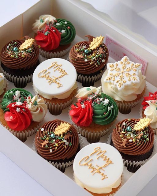 XMAS CUPCAKES