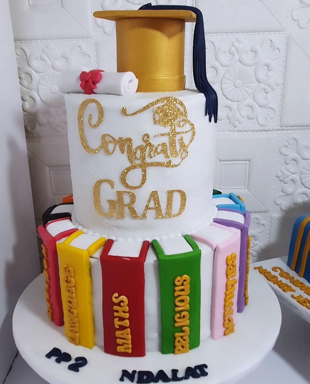 COLORFUL GRADUATION CAKE 103