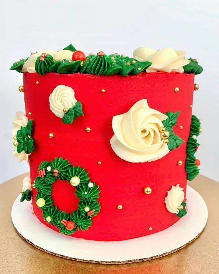 CREAM,RED AND GREEN FLORAL X MAS CAKE