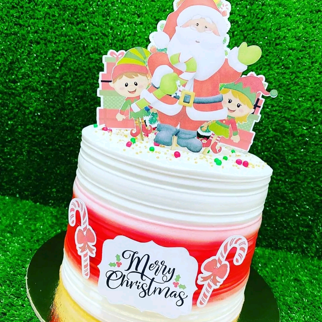 ROYAL CHRISTMAS CAKE 