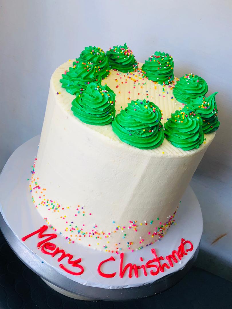 CHRISTMAS CAKE FAVORITE DESIGNS 572