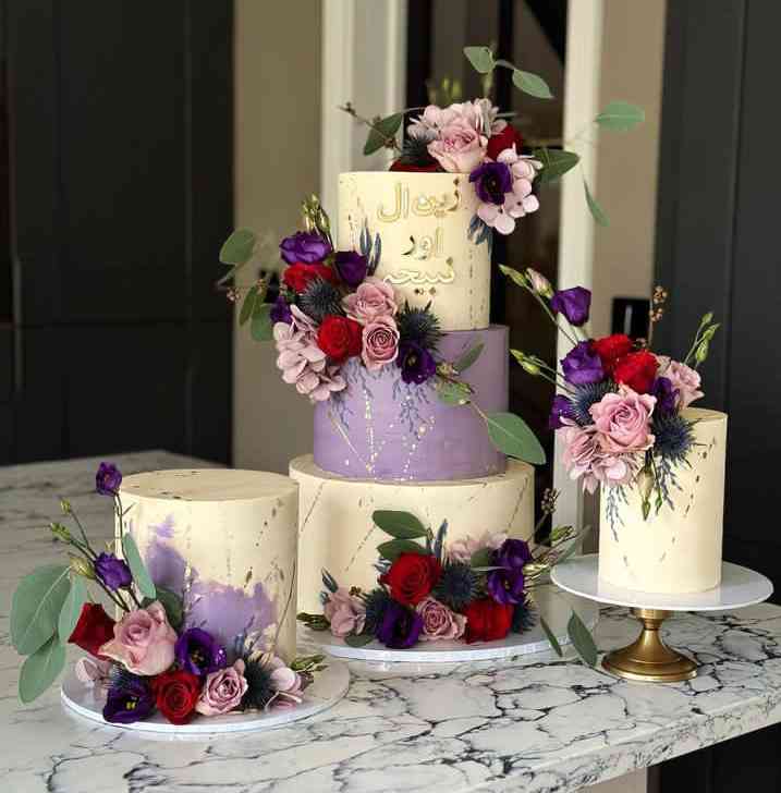 FLORAL WEDDING CAKE 🎈