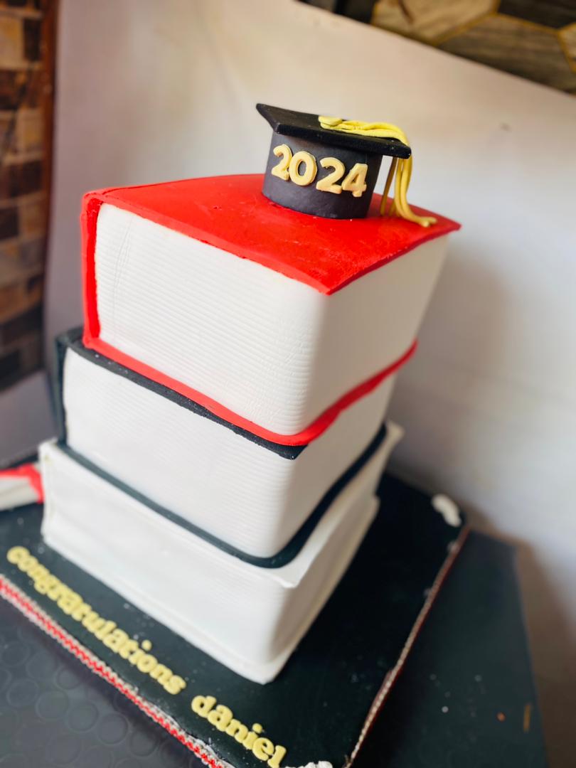 3TIER BOOK GRADUATION CAKE 