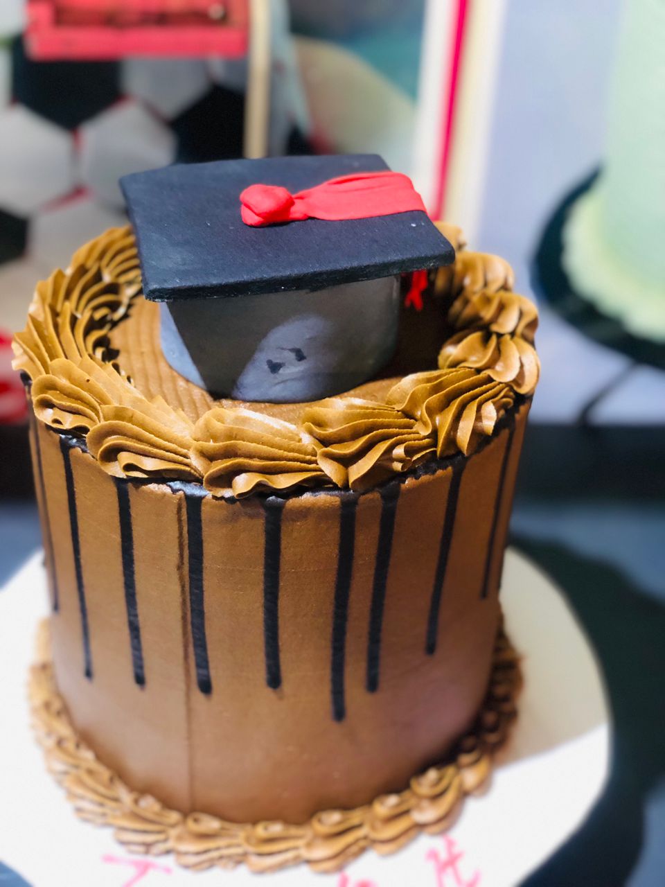 BUTTER TASTE GRADUATION CAKE 