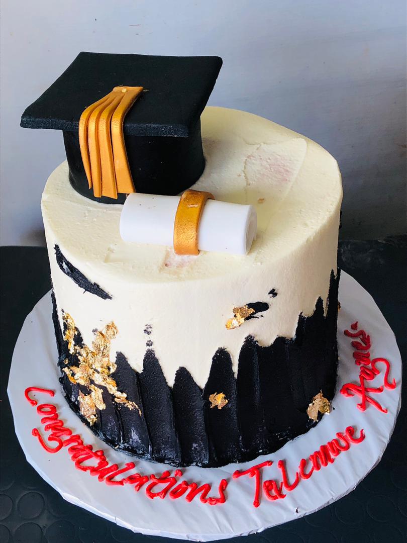 AGNES' GRADUATION BUTTER CAKE 65