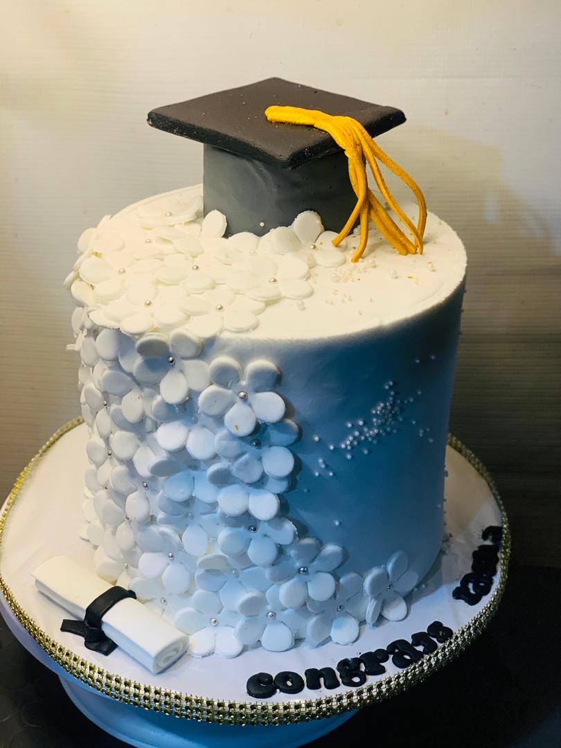 GRADUATION CAKE P.N