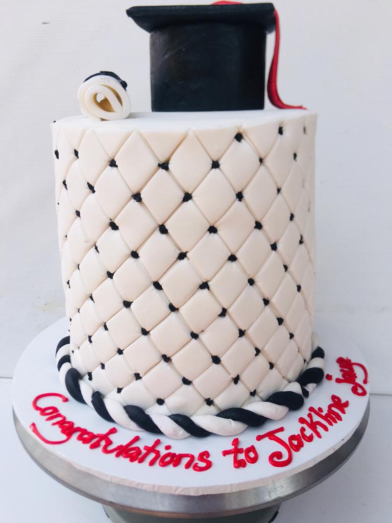 BLACK WHITE FONDANT 