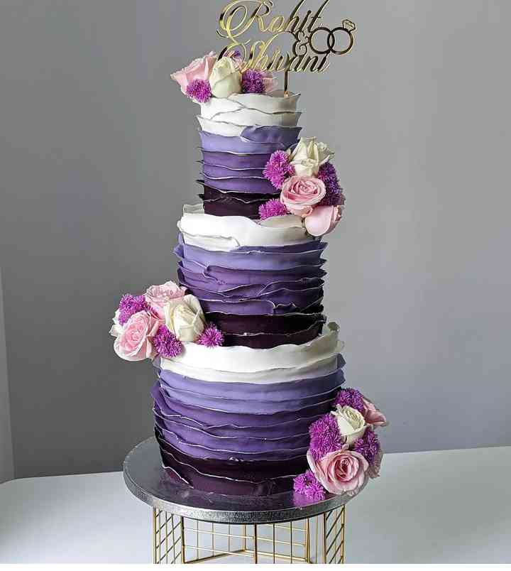 WAVE WEDDING SIMPLE CAKE 