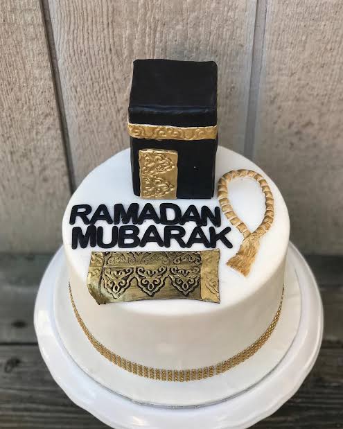 RAMADHAN MUBARAK YUMMY CAKES 🎉