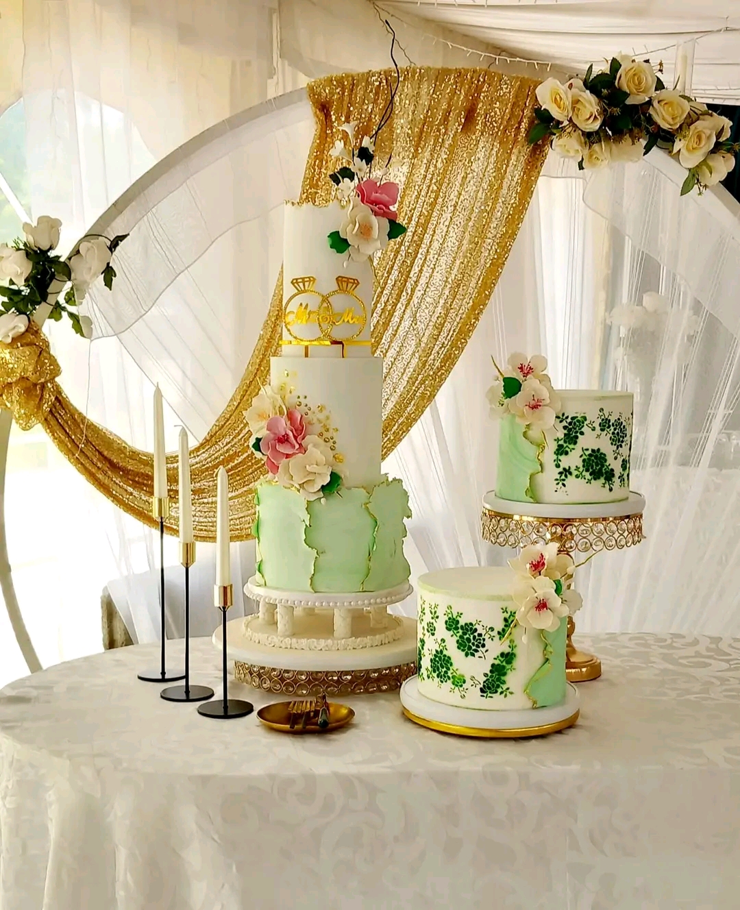 GOLD , WHITE AND GREEN THEMED