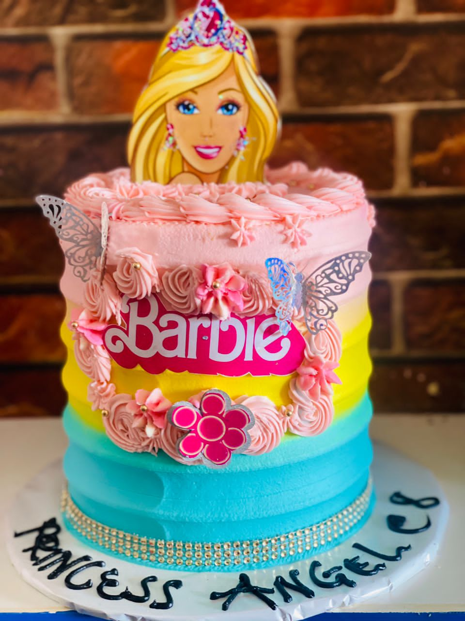 BARBIE CHARACTER CAKE .53