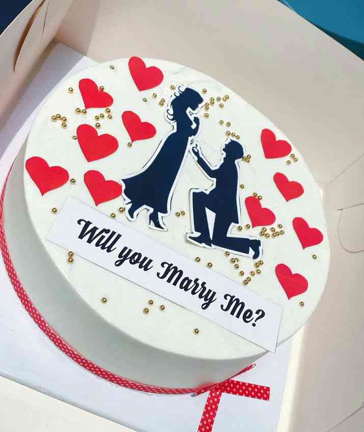 MARRIAGE WITH CAKE