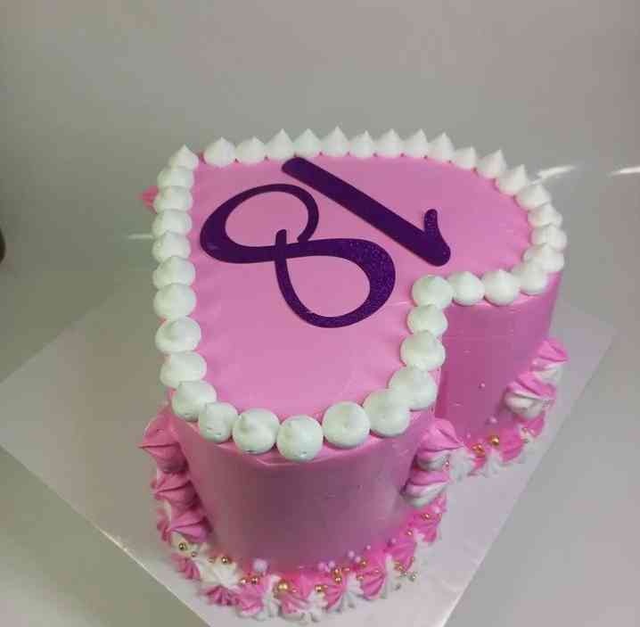 PINK HEART SHAPED CAKE 