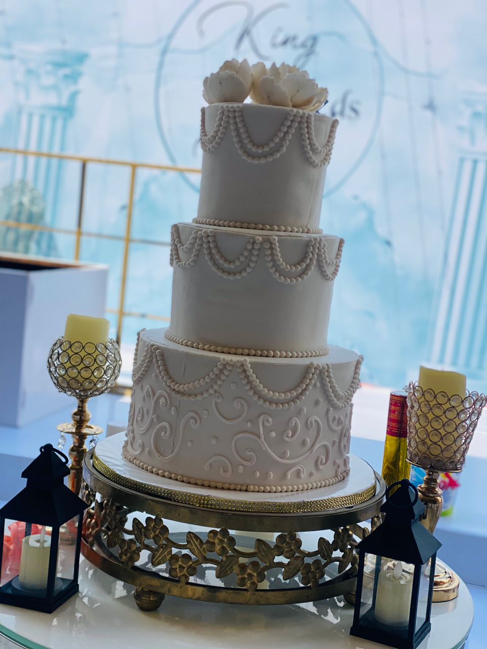 CREAMBELL WEDDING CAKE