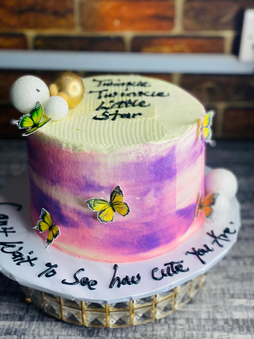 PURPLE CREAMY CAPTURED CAKE