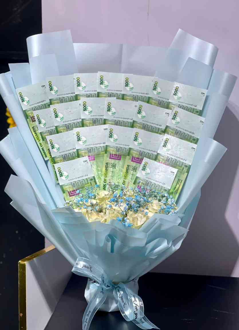 MONEY FLOWER WITH 5K NOTES 