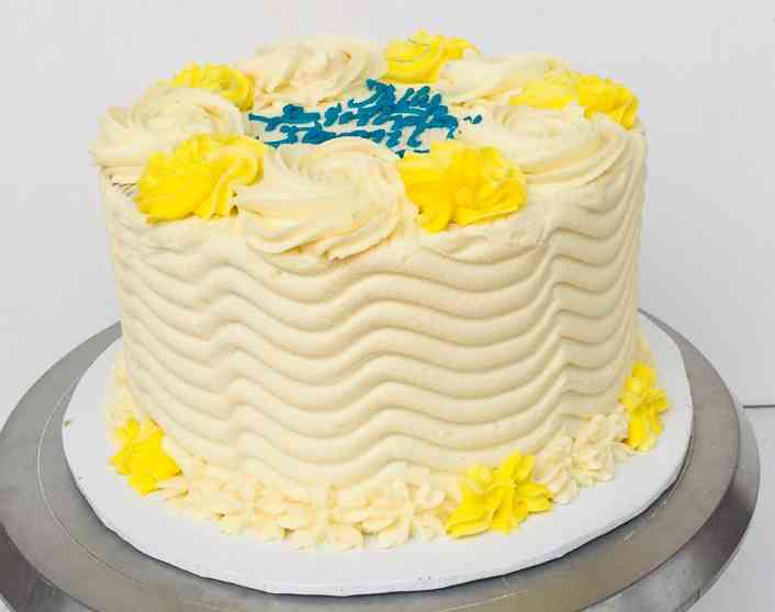 CREAM YELLOW CAKE 76