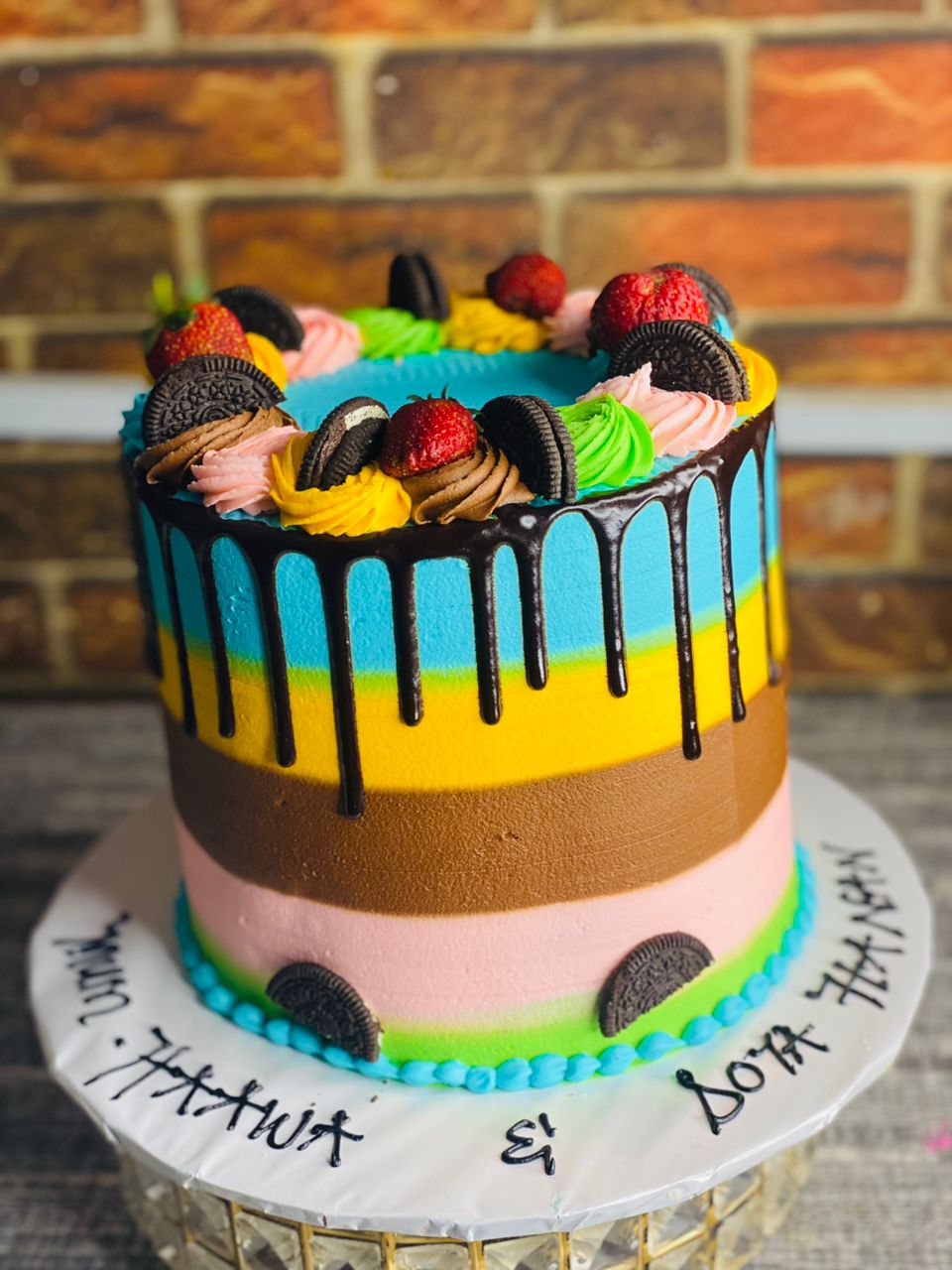 OREO STRAWBERRY DRIPPING BIRTHDAY CAKE 