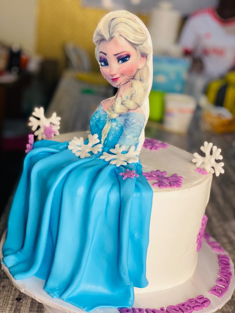 PRINCESS @  2 FONDANT CAKE 