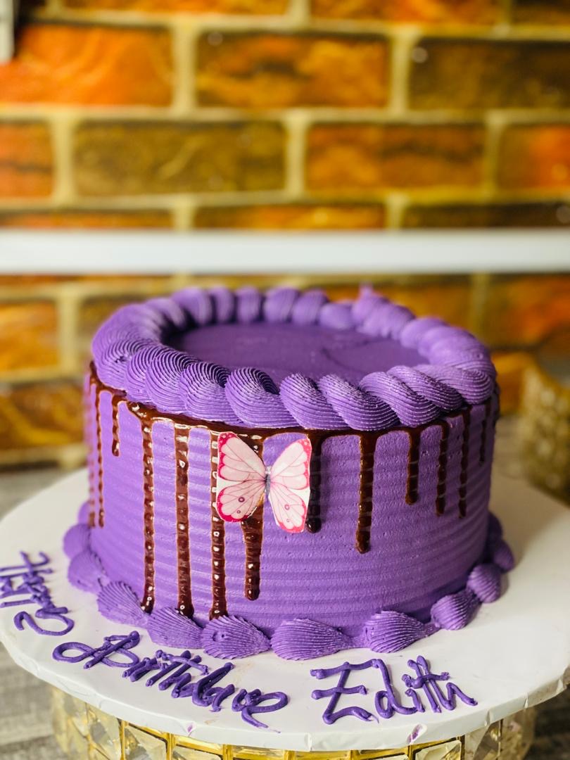 PURPLE DRIPPED CAKE CAKE