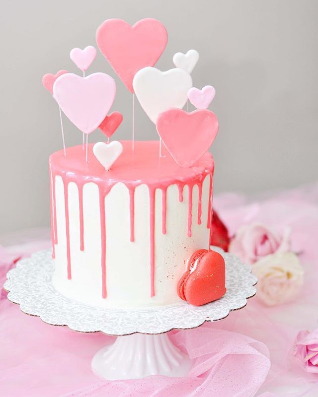 MOST ROMANTIC CAKE